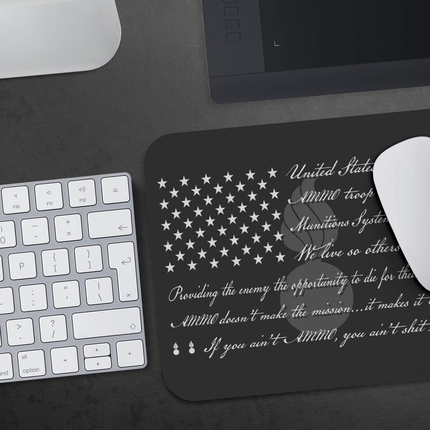 USAF AMMO Mottos Stars Stripes With Words Pisspot - Mousepad