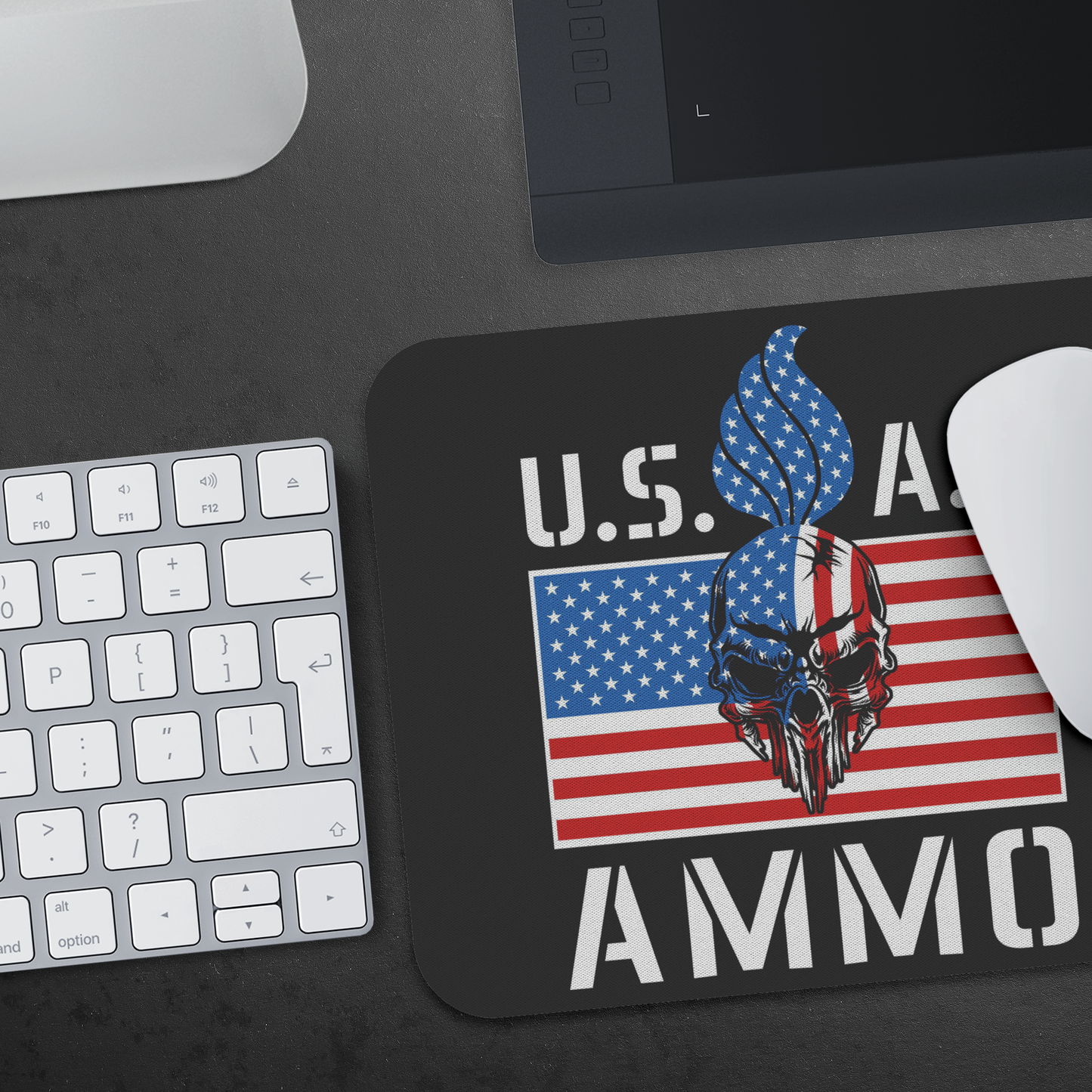 USAF AMMO - Skull Pisspot American Flag - Mousepad